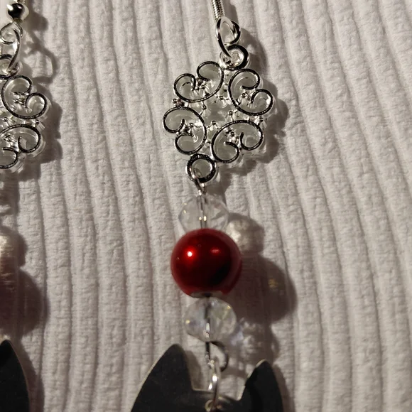 Vampire Cat 2.5" Dangle Earrings Handmade with Blood Red Accent Bead & Crystals. - Picture 4 of 5